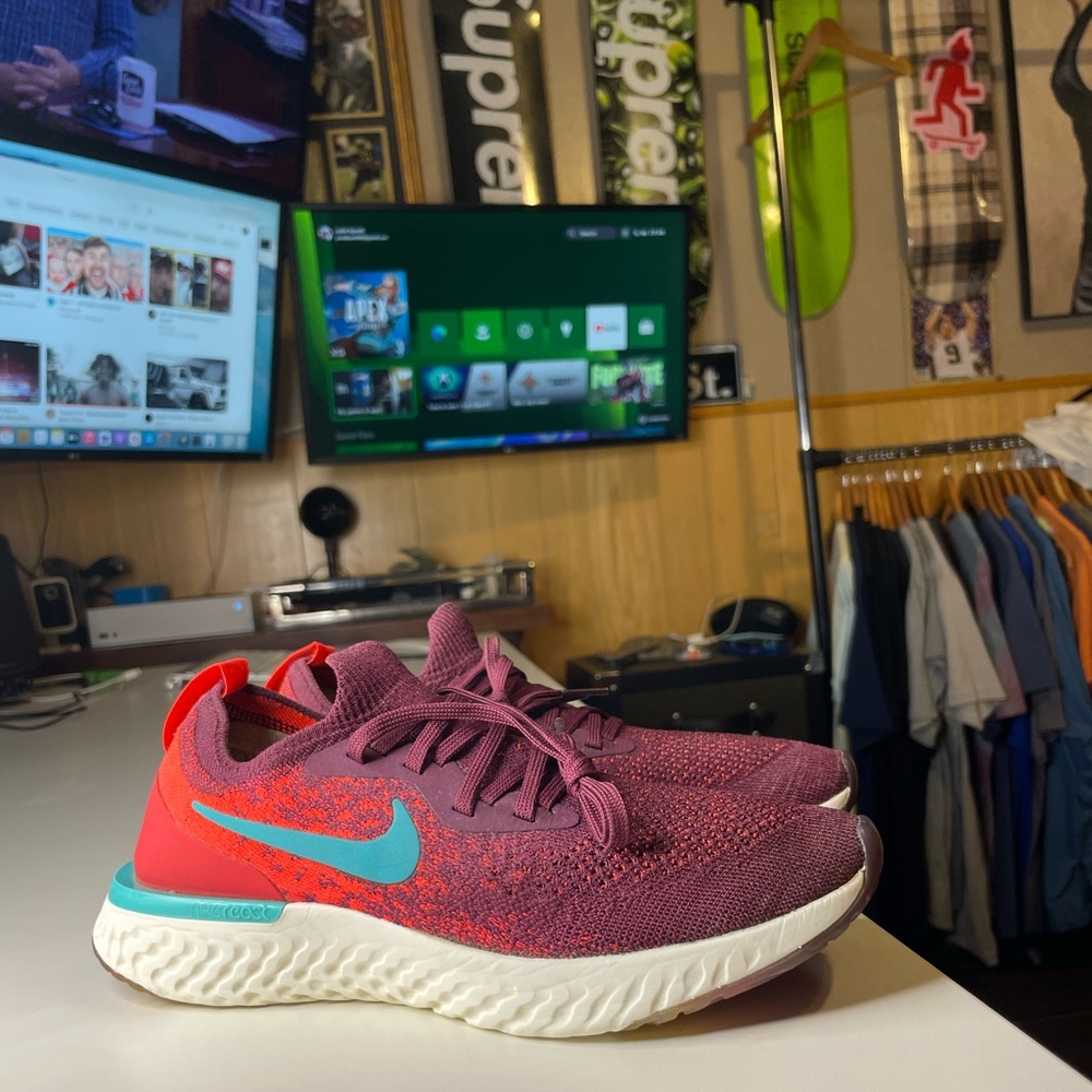 Nike Athletic Shoes in Red and Teal